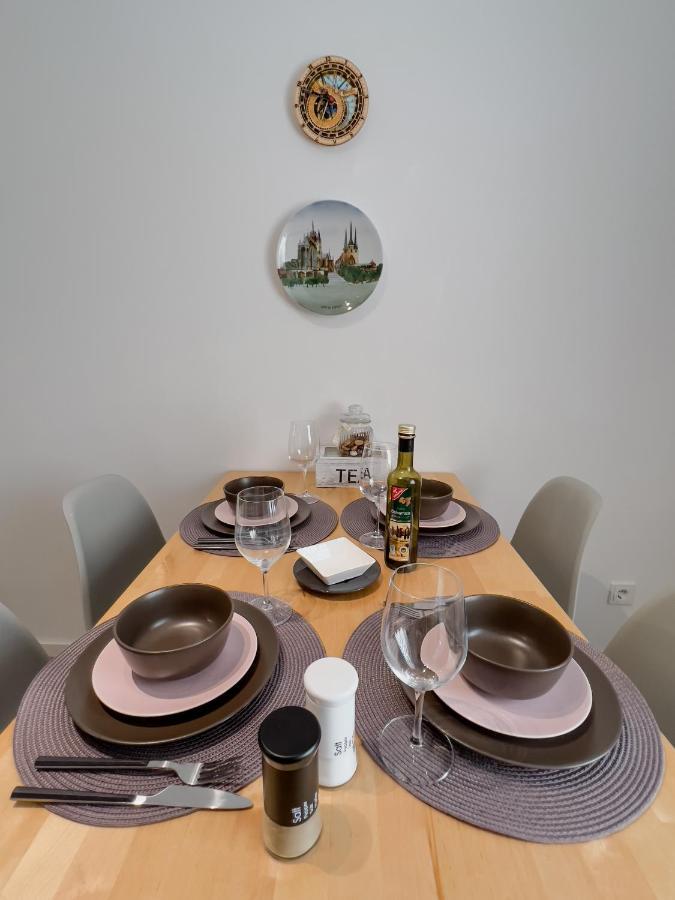 Schoene Helle & Gemuetliche Wohnung In Altstadtnaehe Erfurt Pokoj fotografie