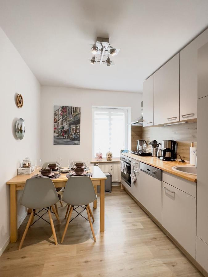 Schoene Helle & Gemuetliche Wohnung In Altstadtnaehe Erfurt Pokoj fotografie