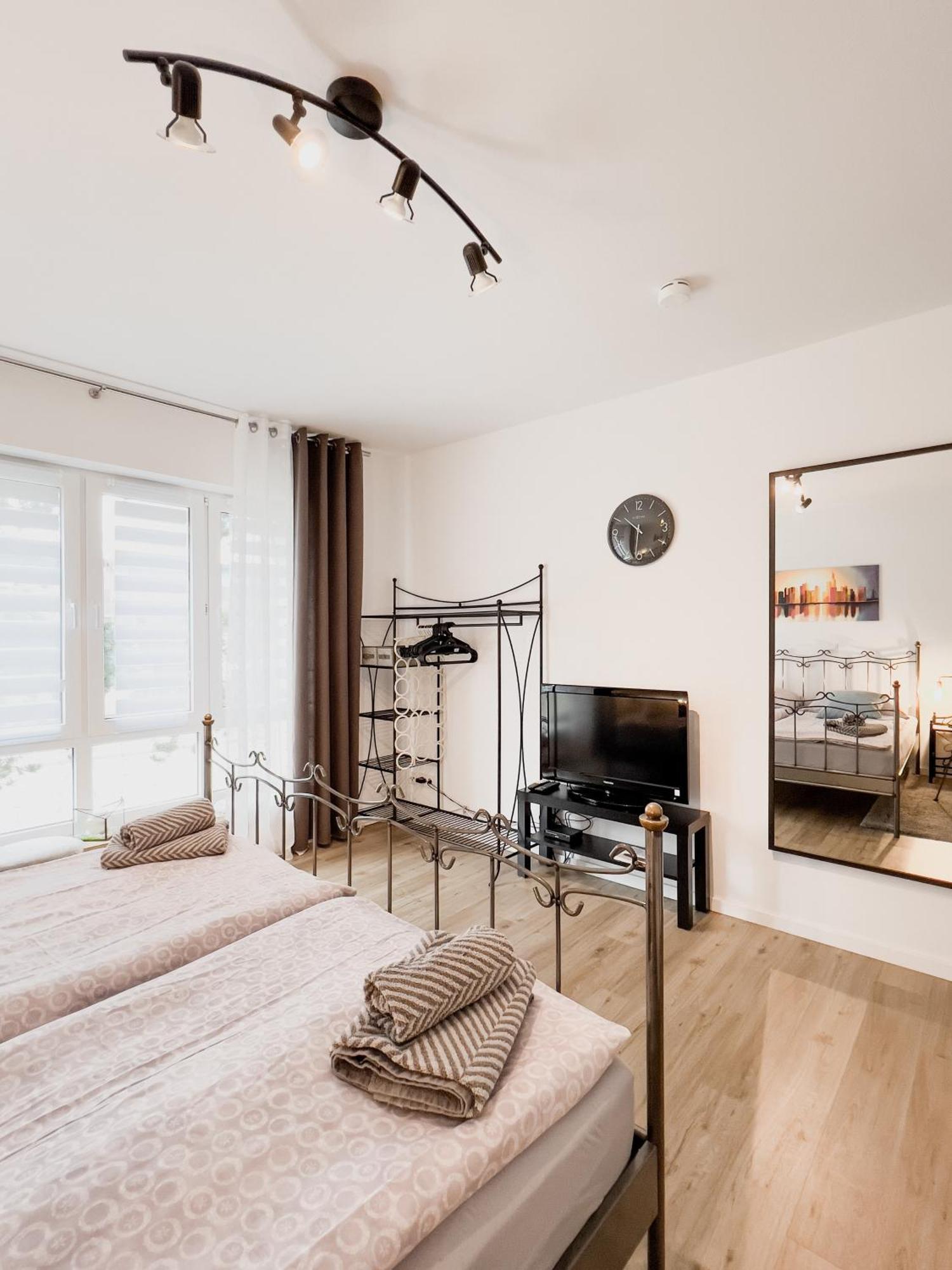 Schoene Helle & Gemuetliche Wohnung In Altstadtnaehe Erfurt Pokoj fotografie